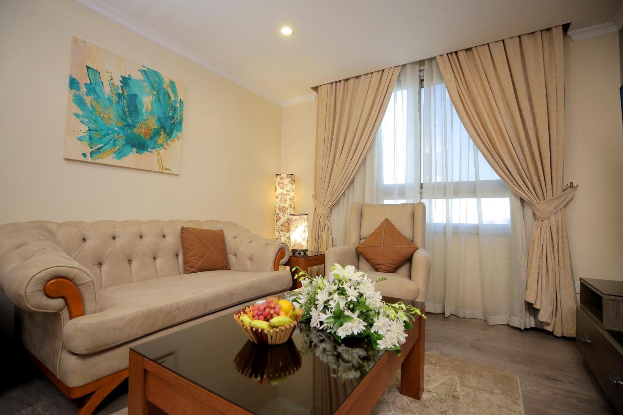 Cairo Taj Hotels & Suites - Dokki Eksteriør billede