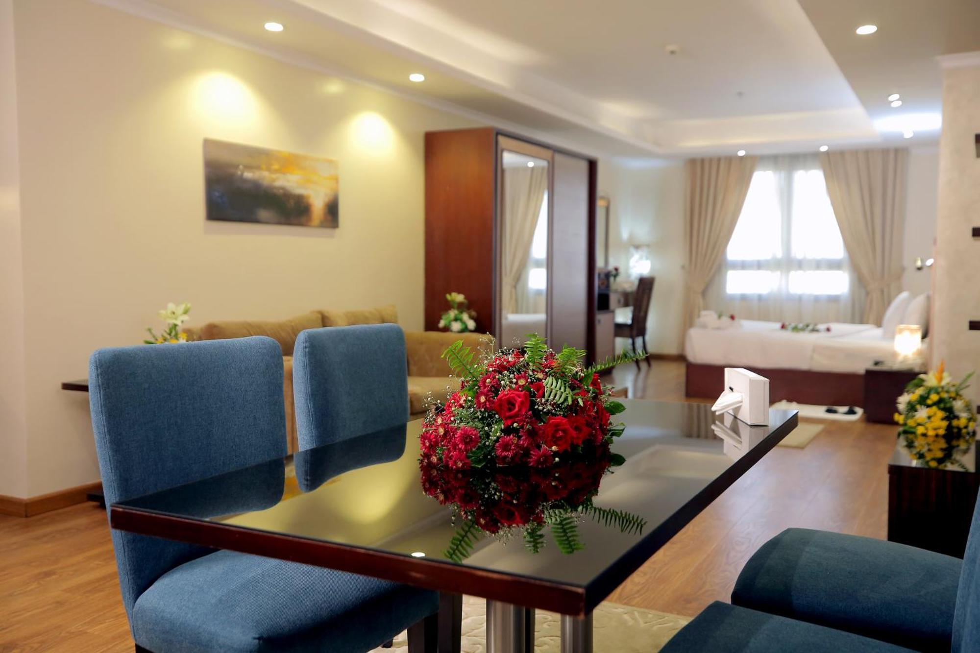 Cairo Taj Hotels & Suites - Dokki Eksteriør billede