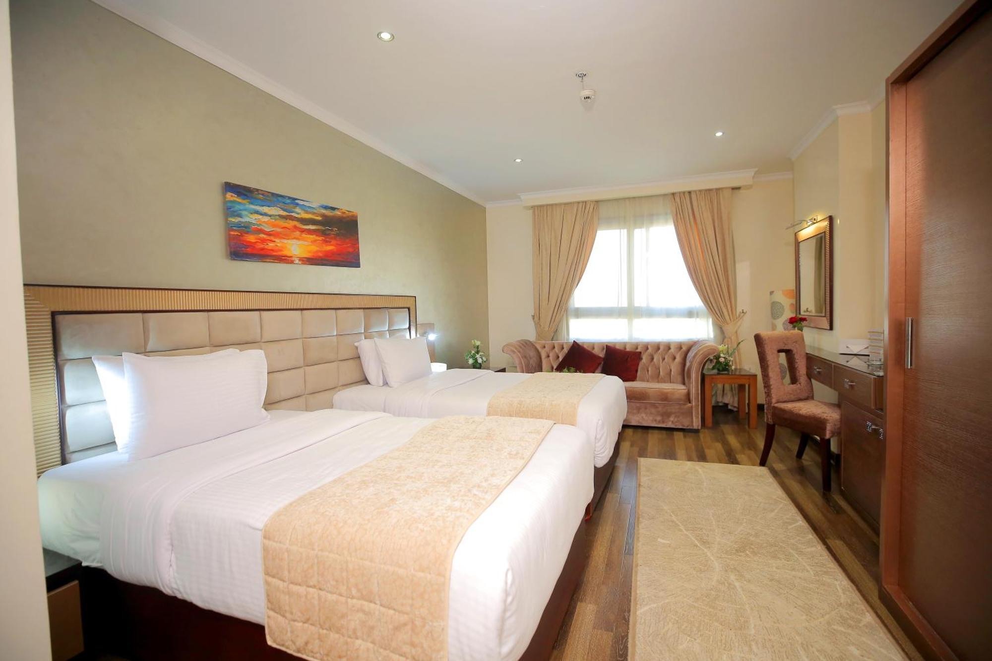 Cairo Taj Hotels & Suites - Dokki Eksteriør billede