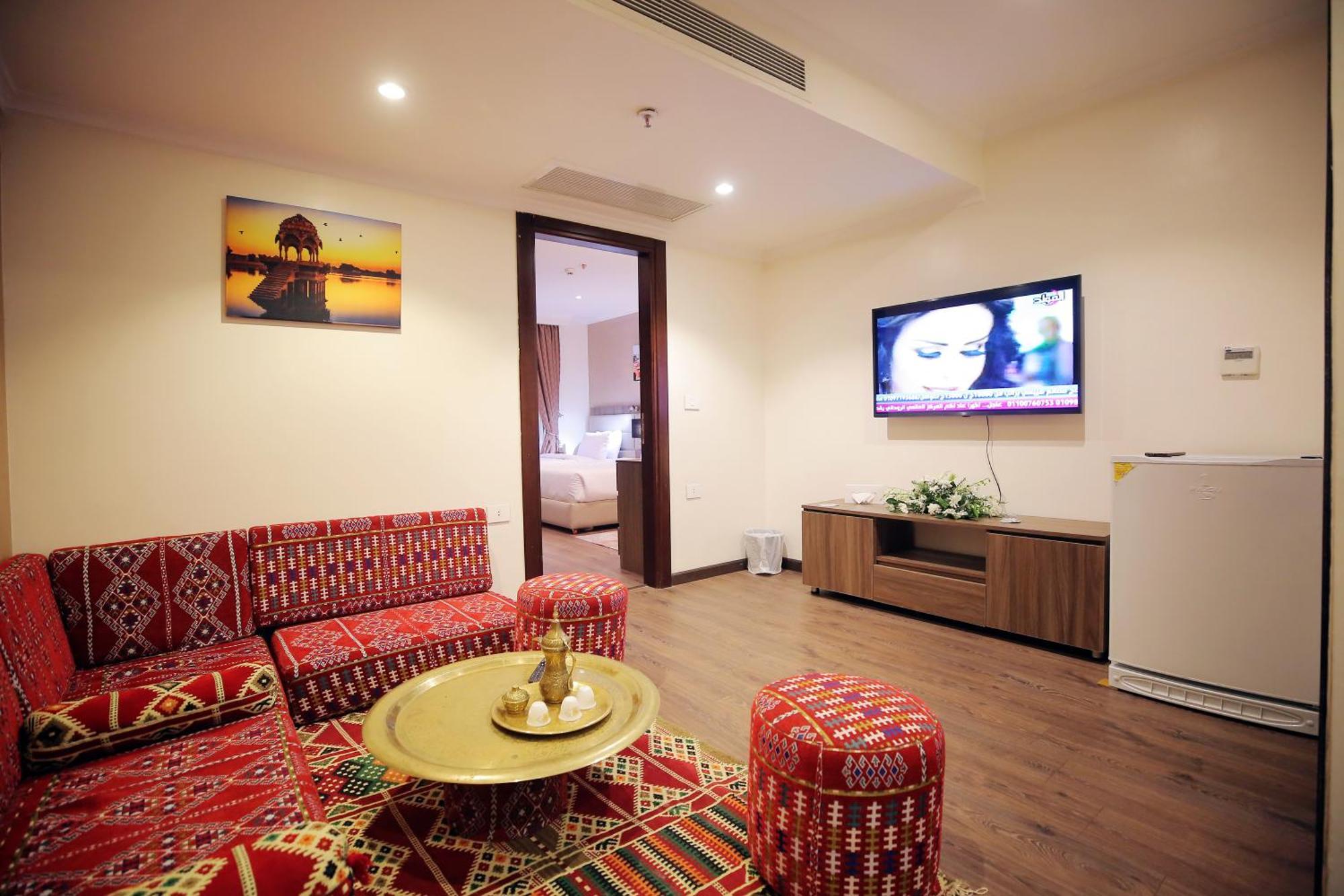 Cairo Taj Hotels & Suites - Dokki Eksteriør billede