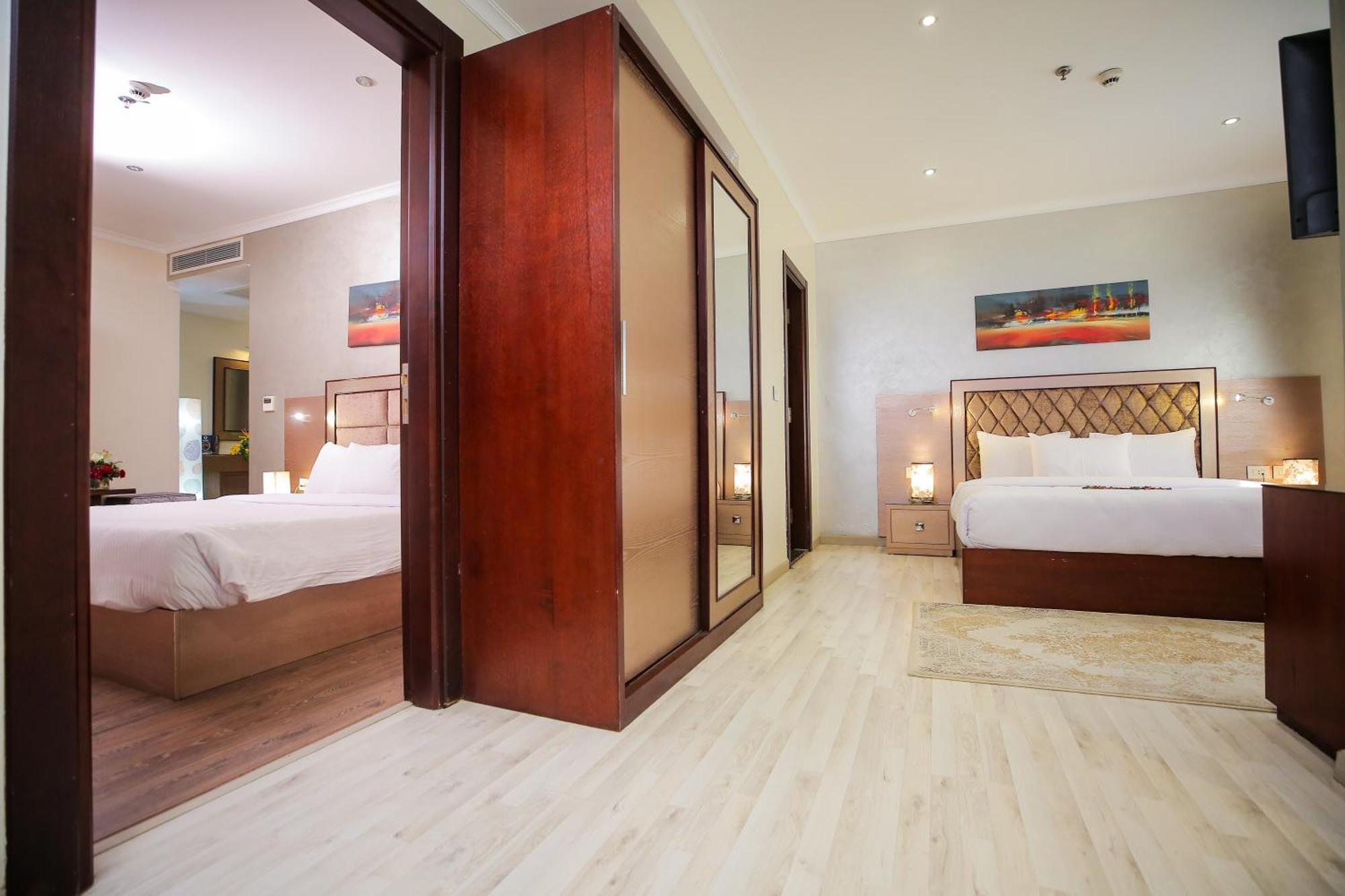 Cairo Taj Hotels & Suites - Dokki Eksteriør billede