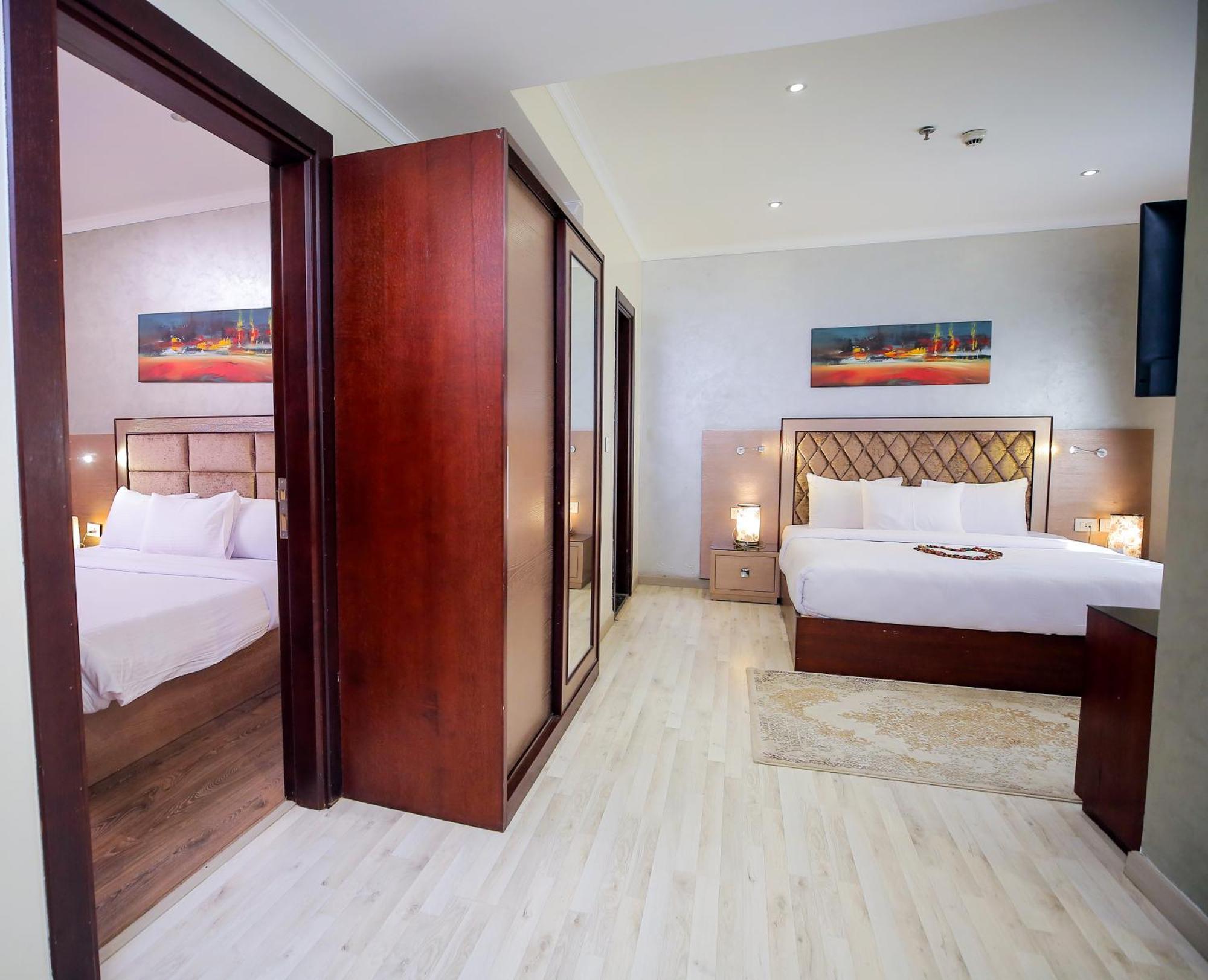 Cairo Taj Hotels & Suites - Dokki Eksteriør billede