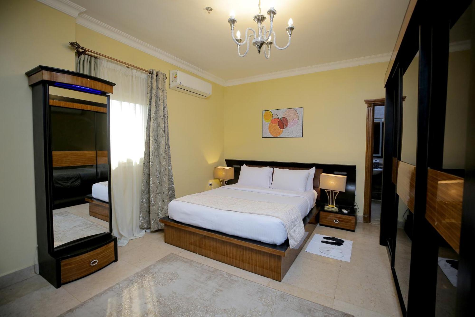 Cairo Taj Hotels & Suites - Dokki Eksteriør billede