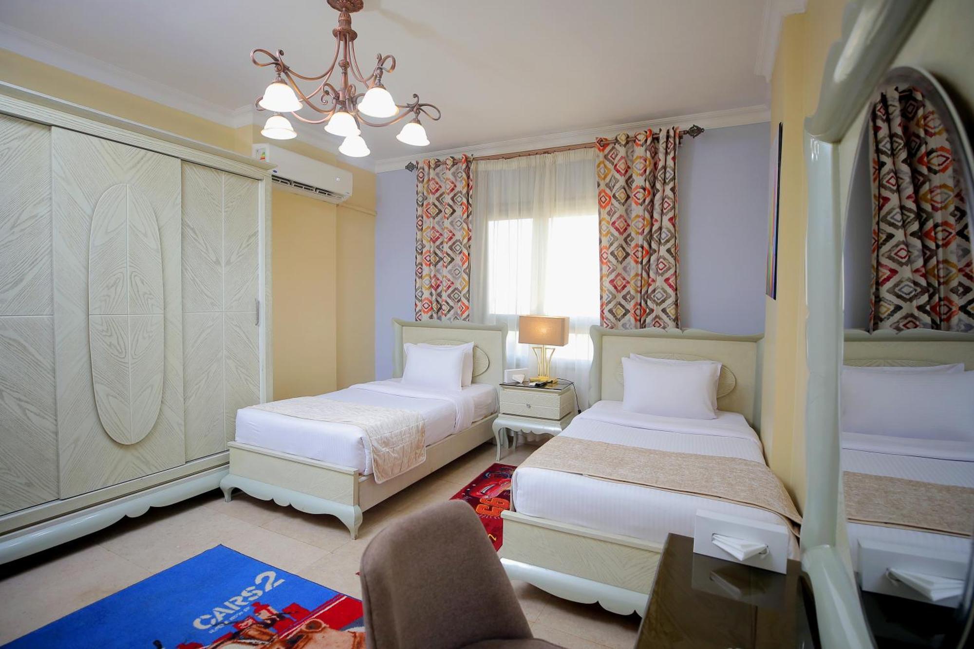Cairo Taj Hotels & Suites - Dokki Eksteriør billede