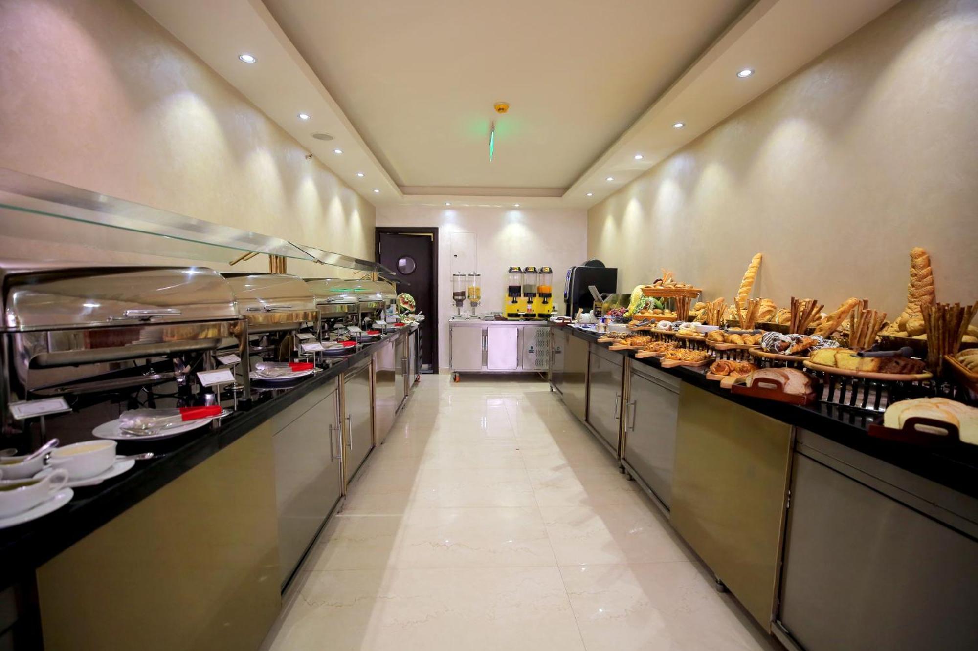 Cairo Taj Hotels & Suites - Dokki Eksteriør billede