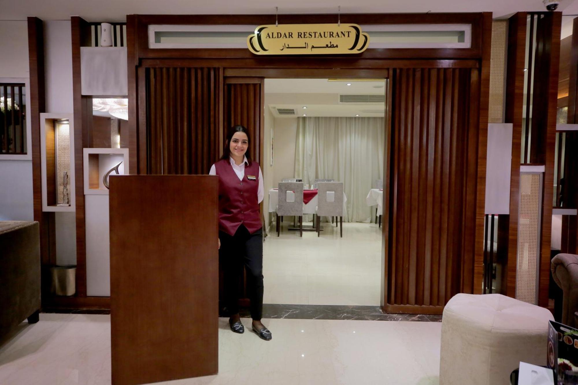 Cairo Taj Hotels & Suites - Dokki Eksteriør billede